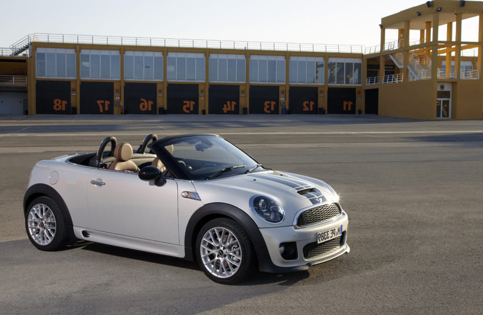 Замена аккумулятора MINI Roadster