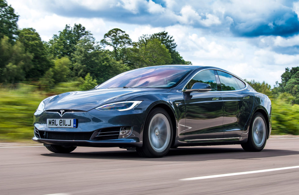 Замена аккумулятора Tesla Model-S